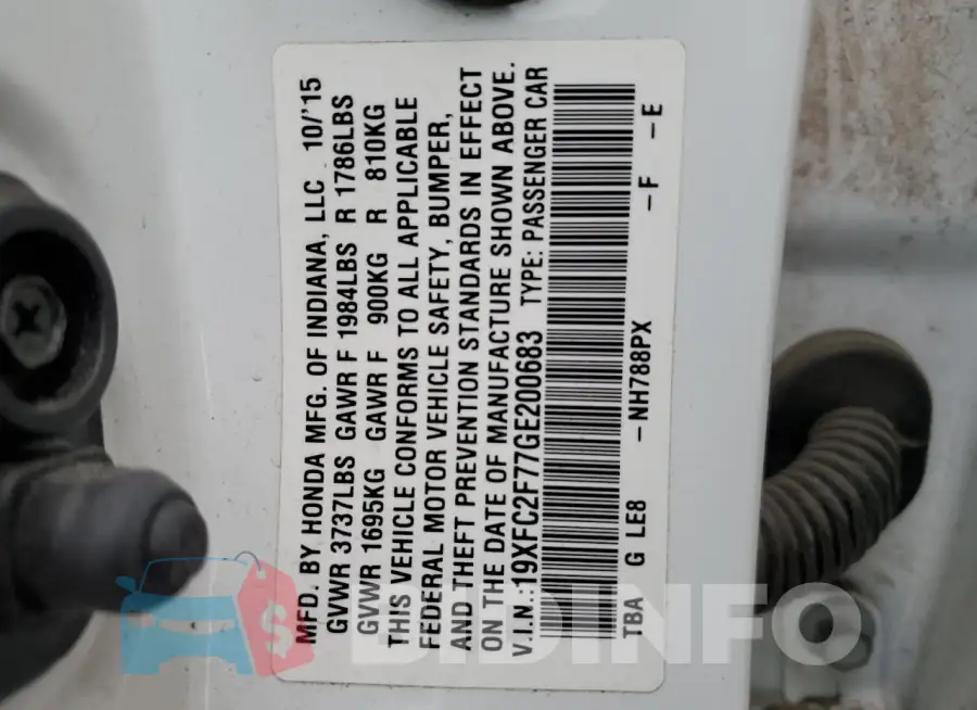19XFC2F77GE200683 Photo# 12