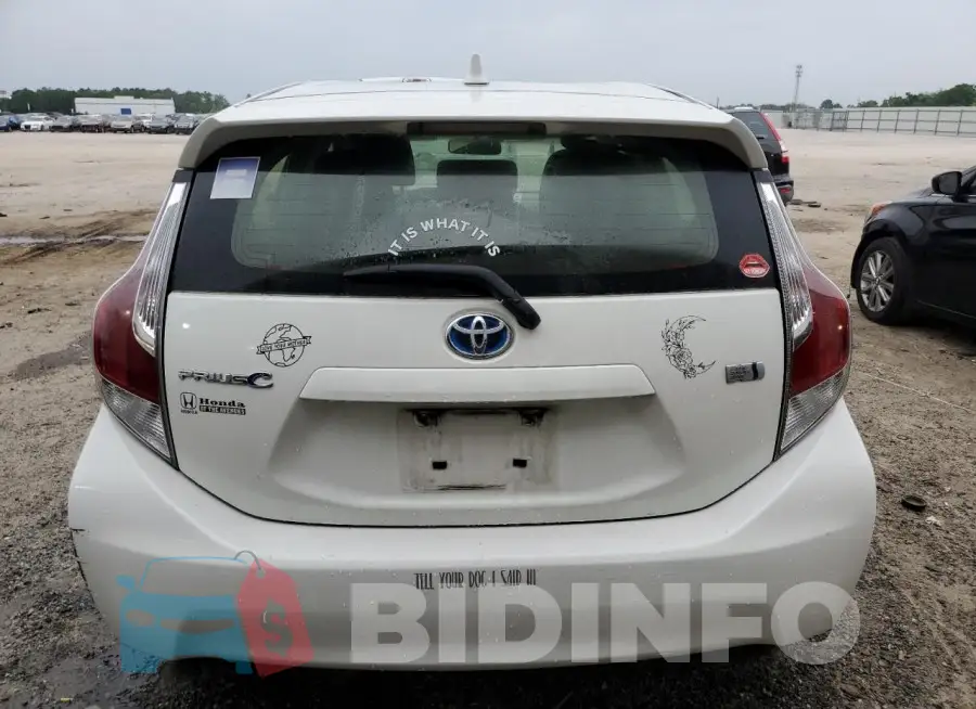 JTDKDTB39F1110747 Photo# 6