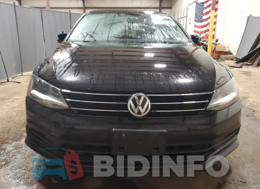 3VW2B7AJ2HM259596 Photo# 5