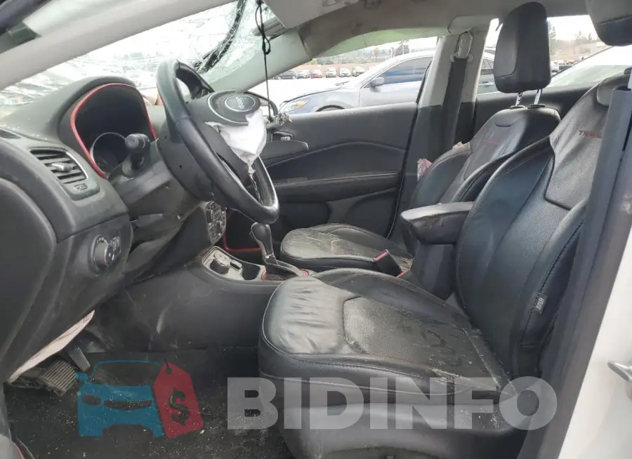 3C4NJDDB3LT150164 Photo# 7