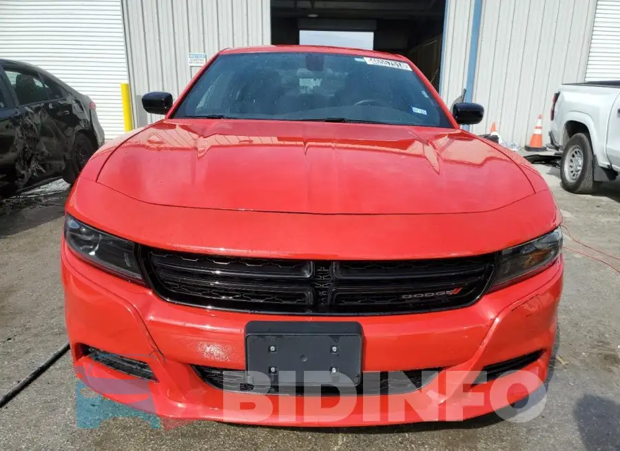 2C3CDXBG4PH518692 Photo# 5