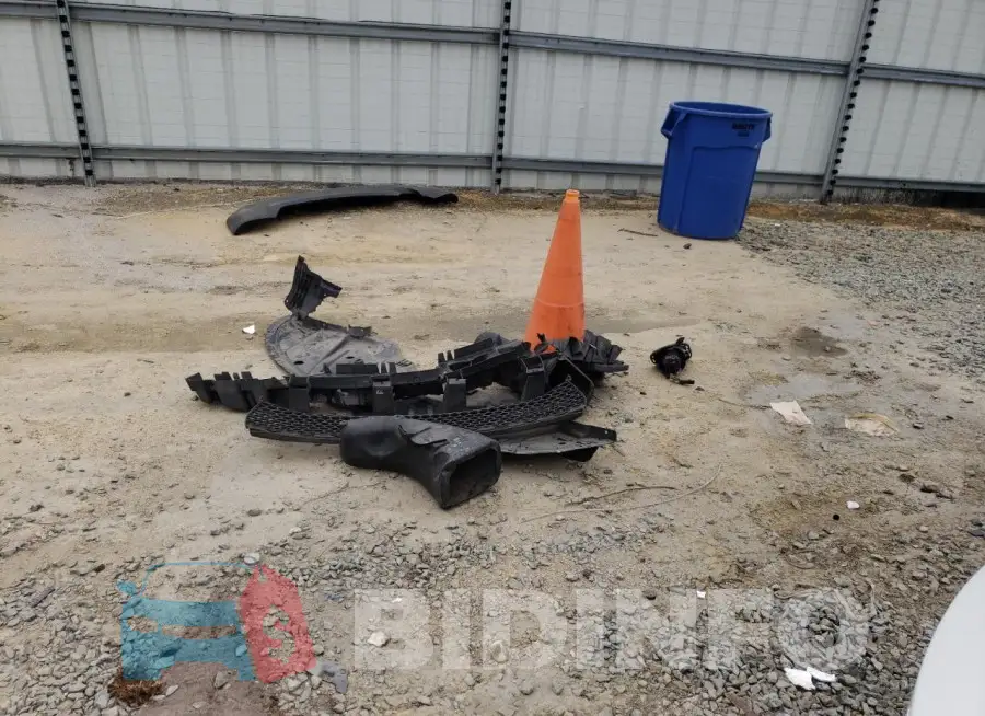 2C3CDXCT7KH630052 Photo# 12