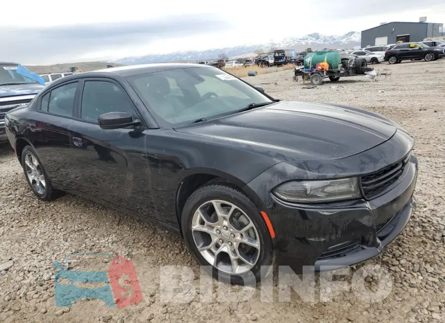 2C3CDXJG4FH779109 Photo# 4
