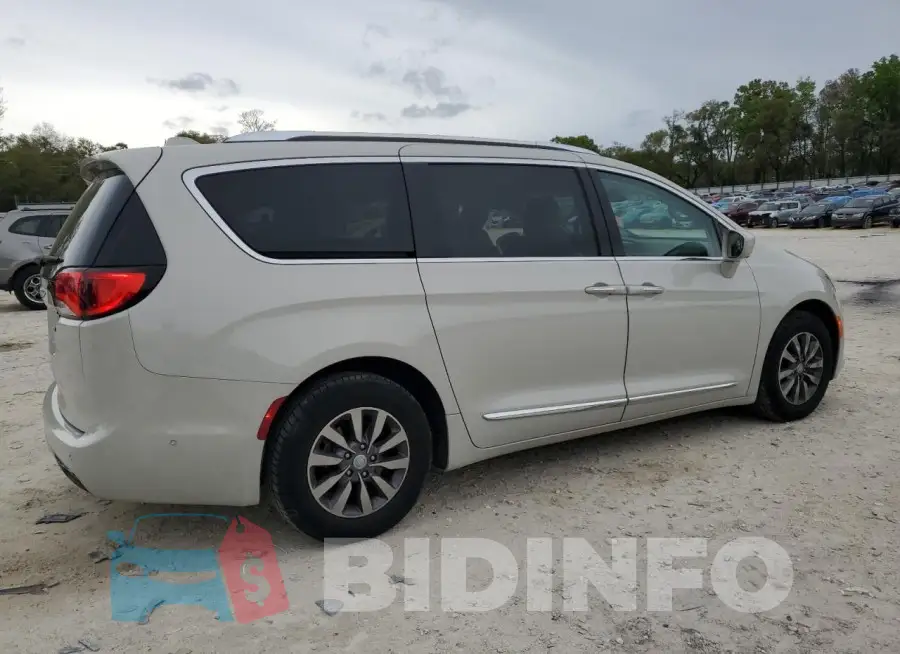 2C4RC1EG6LR102326 Photo# 3