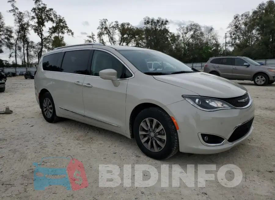 2C4RC1EG6LR102326 Photo# 4