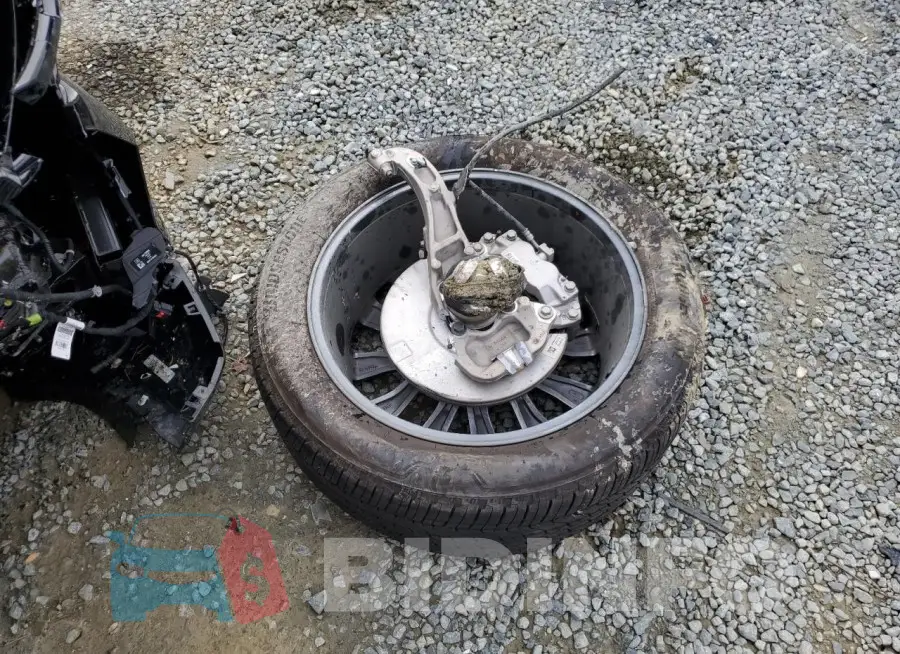 1GNSKRKD8PR485475 Photo# 13