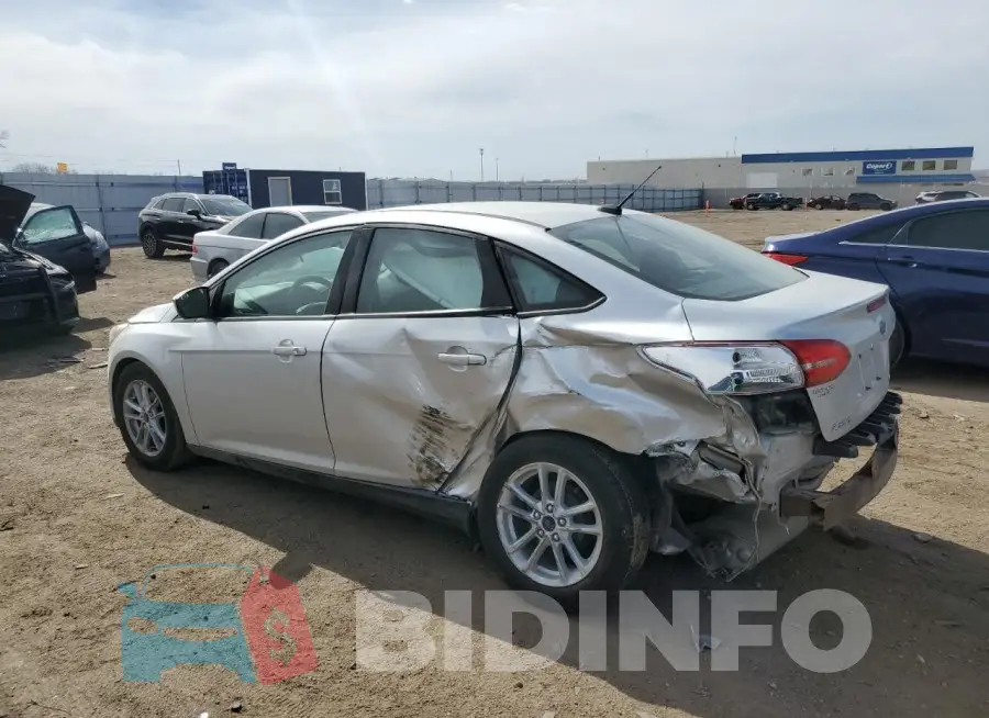 1FADP3F28JL329042 Photo# 2