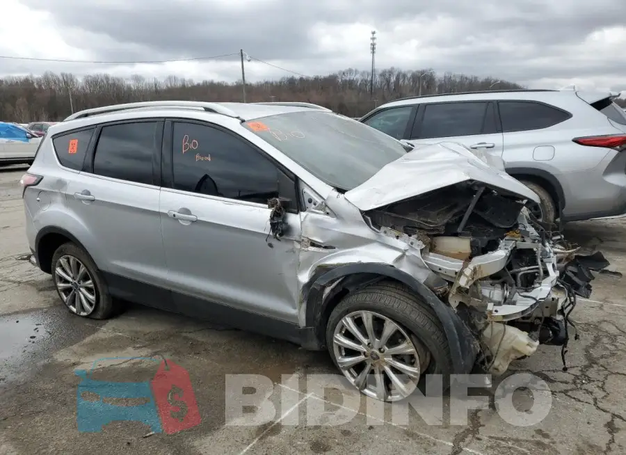 1FMCU0J97HUB20442 Photo# 4