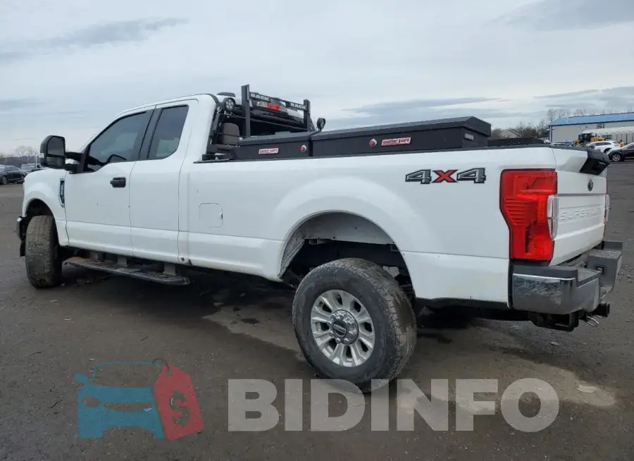 1FT7X2B6XNED68414 Photo# 2
