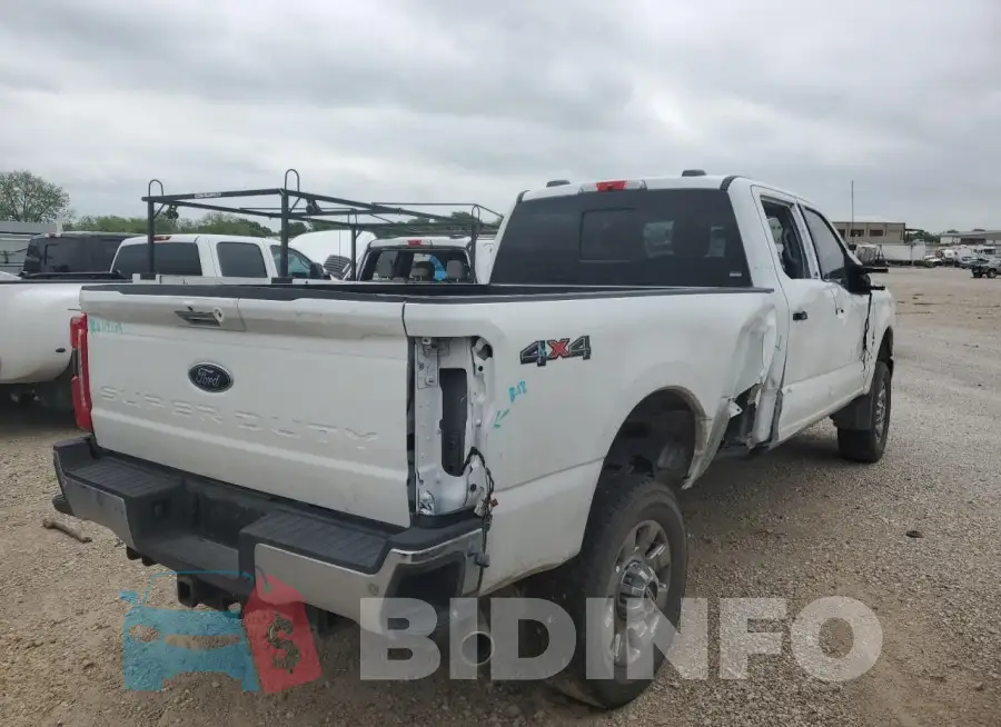 1FT8W3BN5PEC69300 Photo# 3