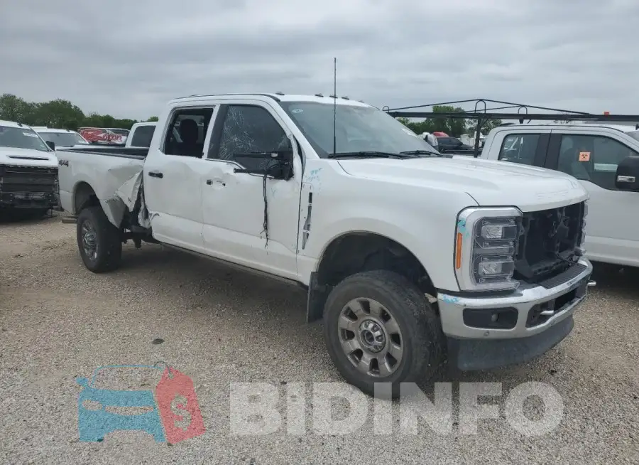 1FT8W3BN5PEC69300 Photo# 4