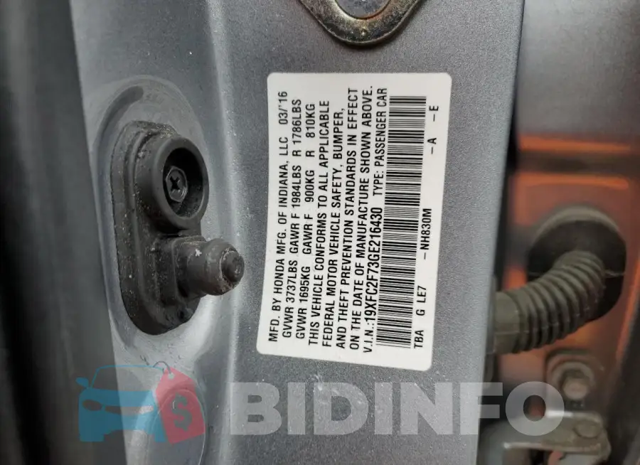 19XFC2F73GE216430 Photo# 12