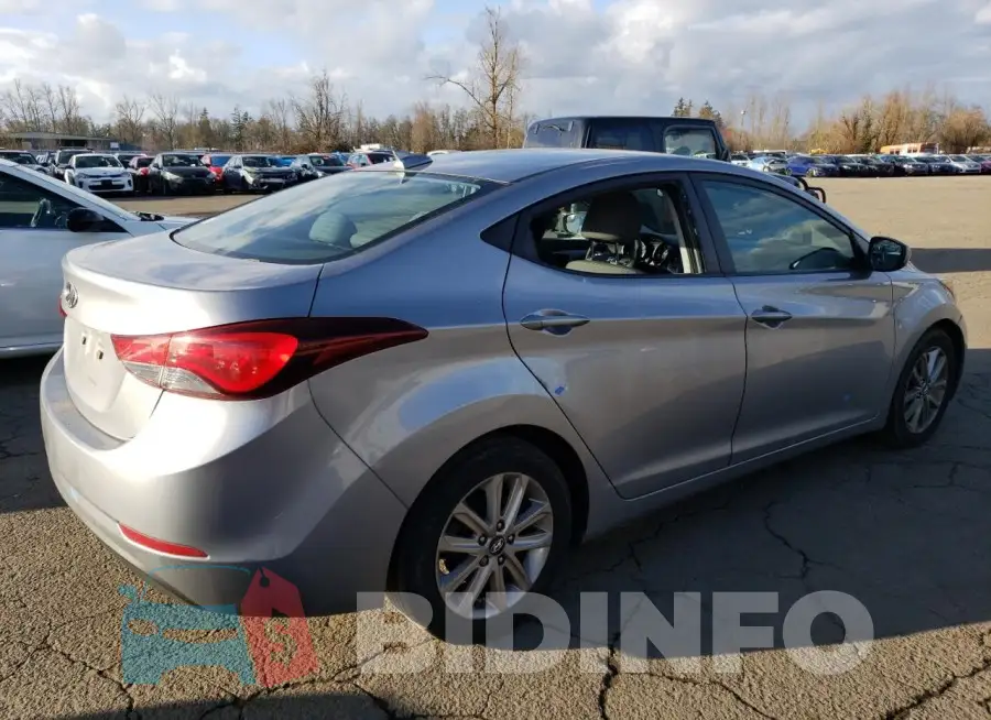 5NPDH4AE0GH652884 Photo# 3
