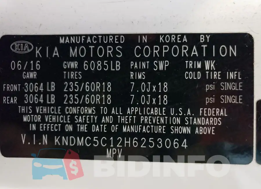 KNDMC5C12H6253064 Photo# 14