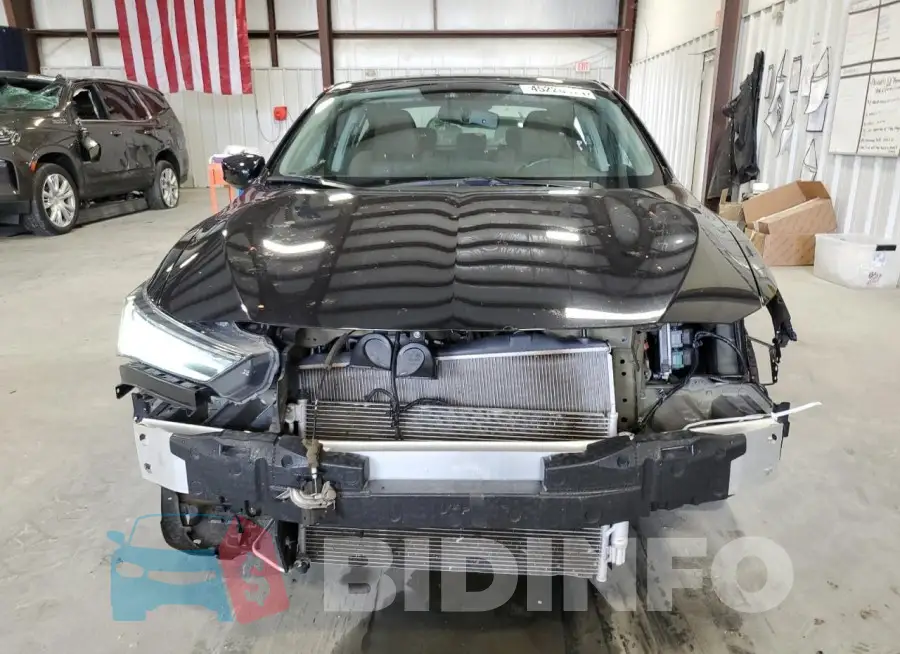 19UDE2F71MA003378 Photo# 5
