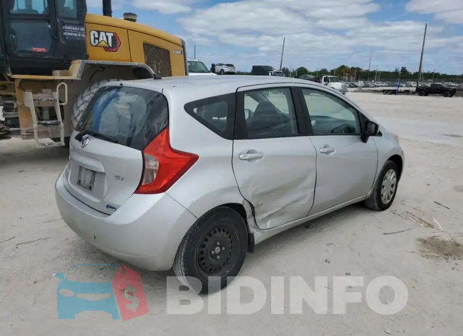 3N1CE2CPXFL402416 Photo# 3