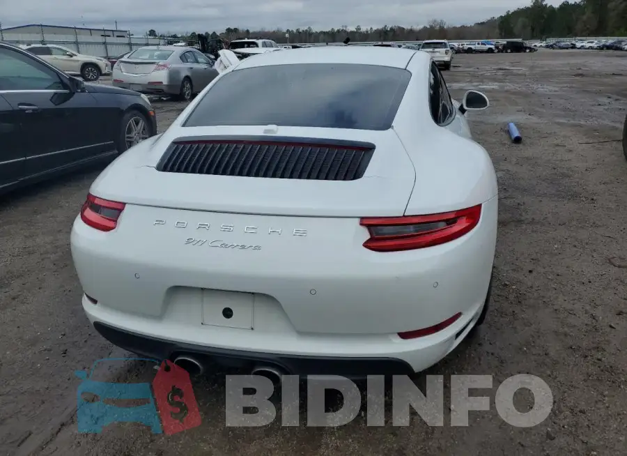 WP0AA2A94JS106127 Photo# 6