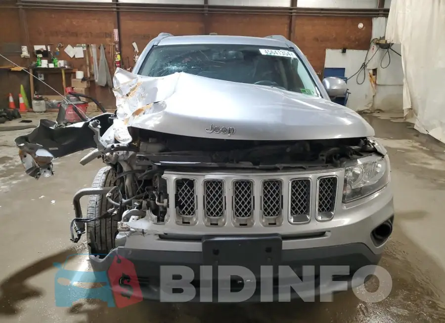 1C4NJDEB7HD191120 Photo# 5