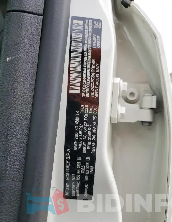 ZACCJBCB4HPF81768 Photo# 12