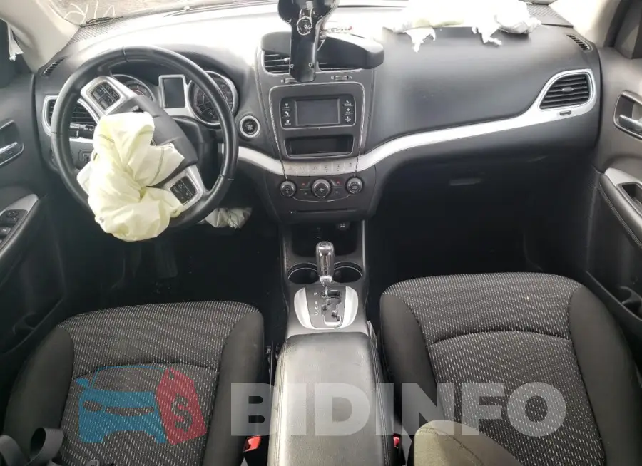 3C4PDCAB2LT270424 Photo# 8