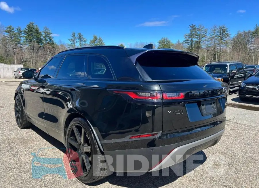 SALYB2RV0JA720197 Photo# 3
