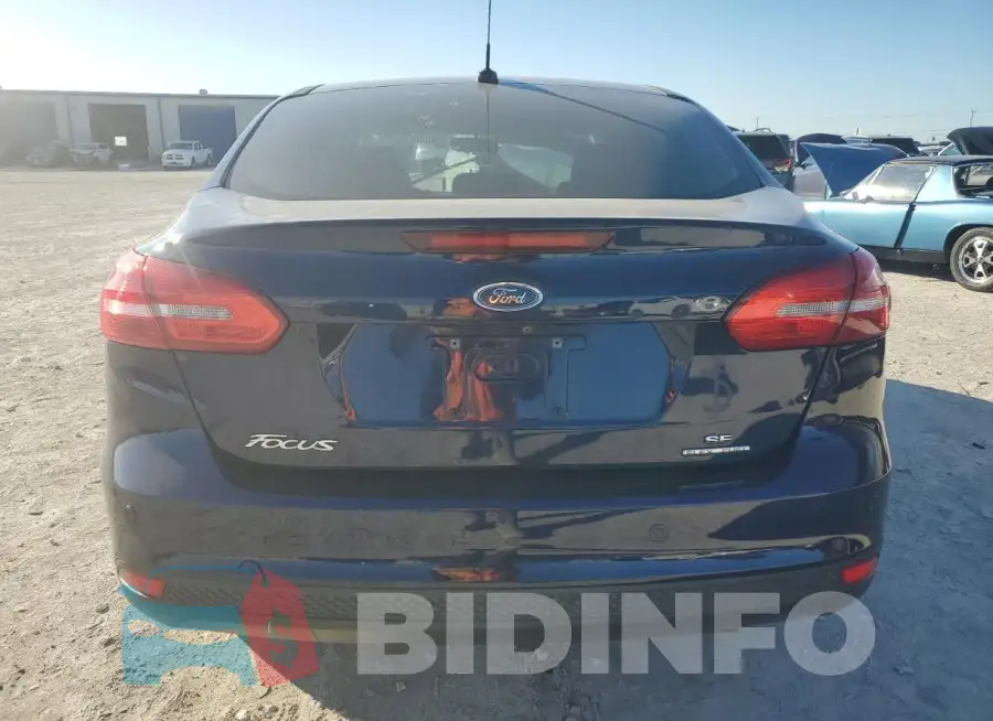 1FADP3F22GL372736 Photo# 6
