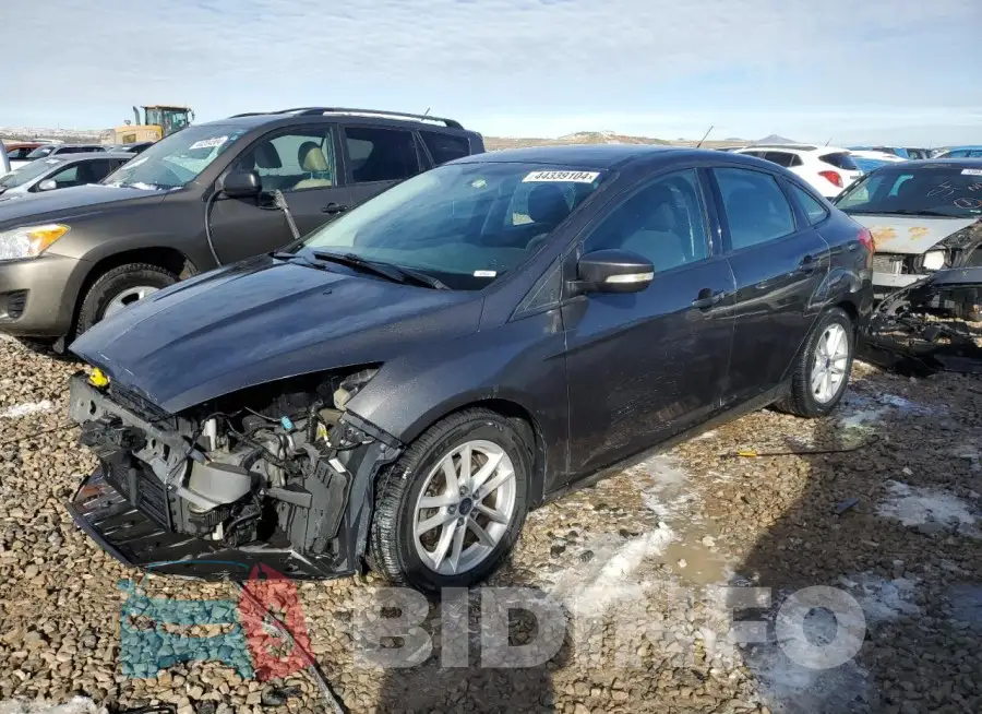 1FADP3F23FL282915 Photo# 1