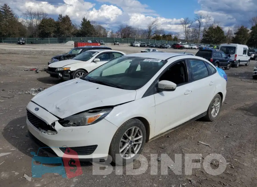 1FADP3F27GL247473 Photo# 1