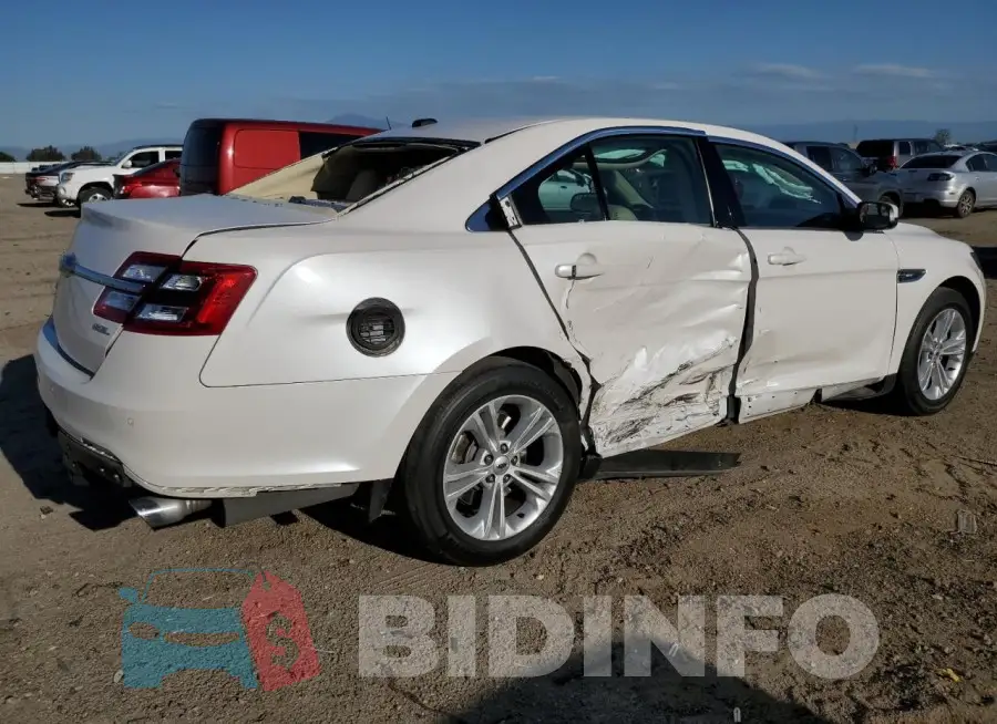 1FAHP2E84JG138082 Photo# 3