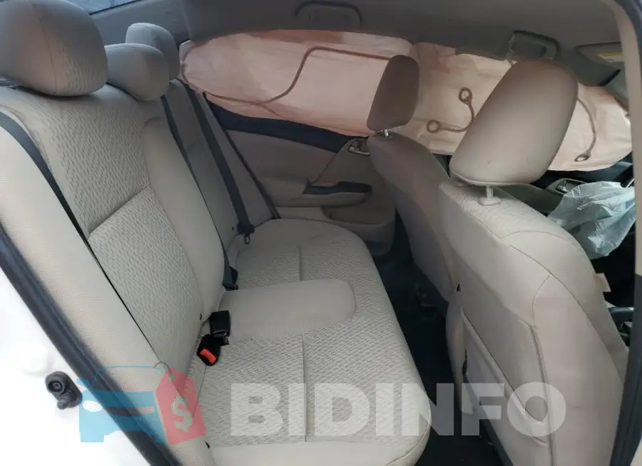 19XFB2F76FE013503 Photo# 10