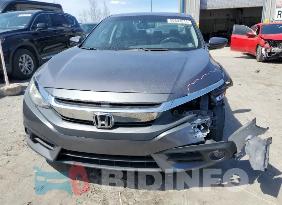 19XFC1F79GE202218 Photo# 5