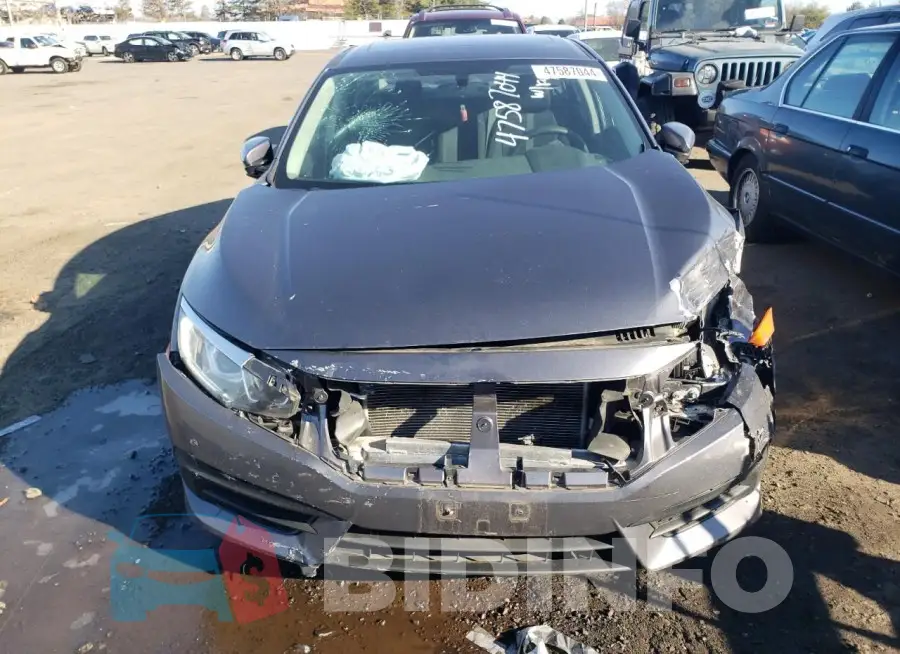 19XFC2F73HE205607 Photo# 5
