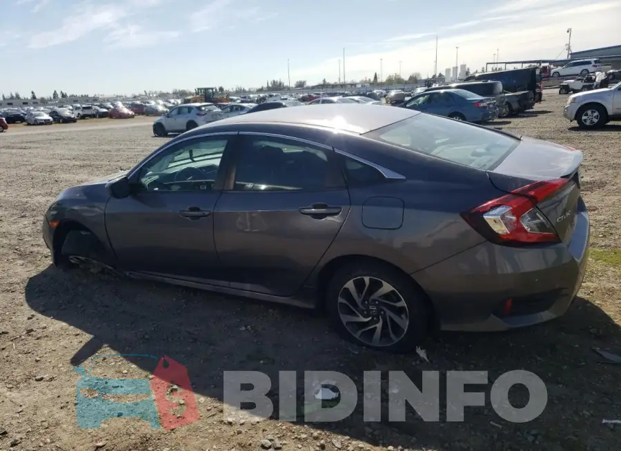 19XFC2F8XLE215343 Photo# 2