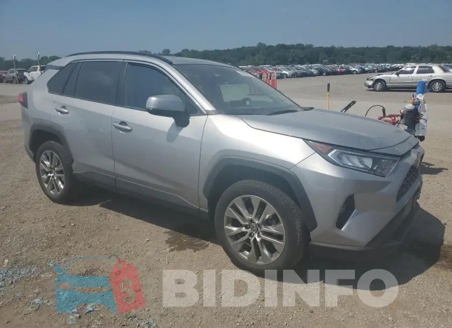 2T3A1RFV8KC054073 Photo# 4