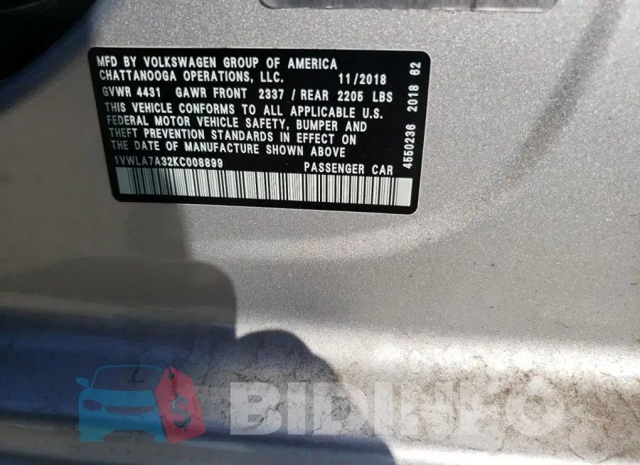 1VWLA7A32KC008899 Photo# 12
