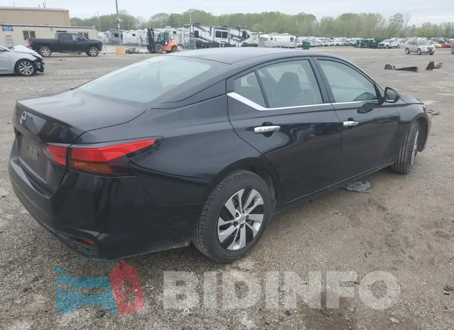1N4BL4BV2PN371387 Photo# 3