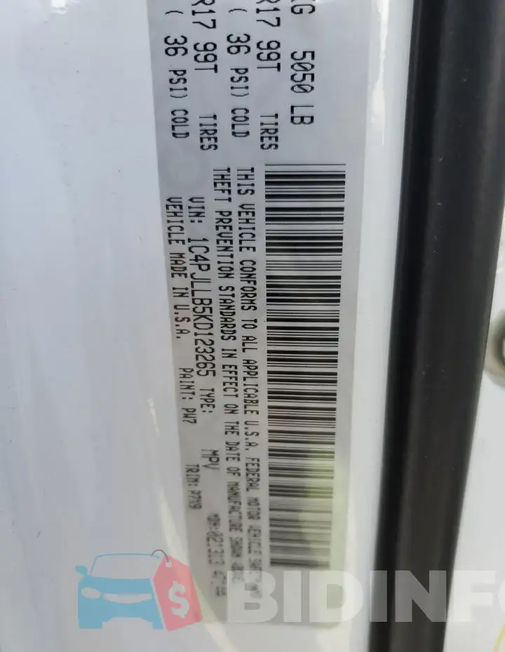 1C4PJLLB5KD123265 Photo# 13