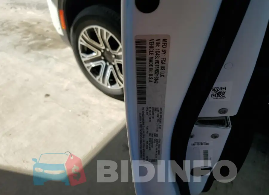 1C4SJVDT6NS216342 Photo# 13