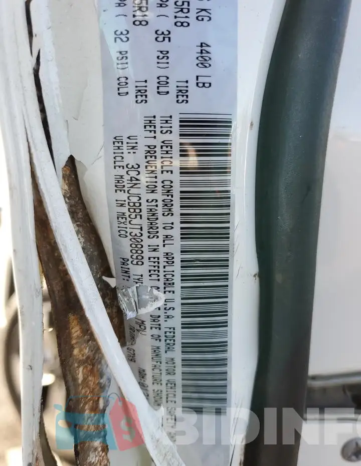 3C4NJCBB5JT308899 Photo# 14