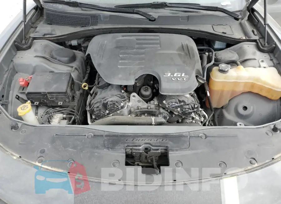 2C3CDXHG2KH572136 Photo# 11