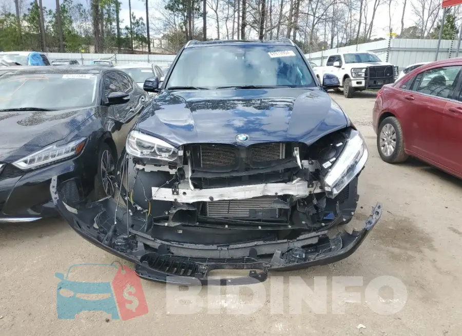 5UXKR0C34H0V82621 Photo# 5