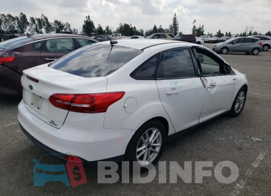 1FADP3F29FL201805 Photo# 3
