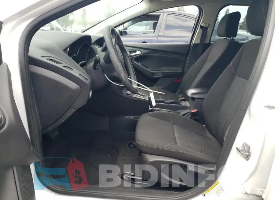 1FADP3F29FL201805 Photo# 7