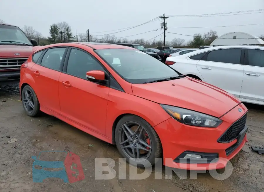 1FADP3L93GL354277 Photo# 4