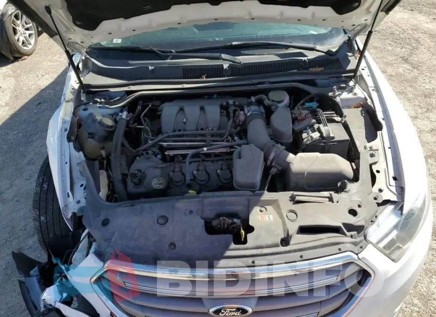 1FAHP2E89FG160084 Photo# 11