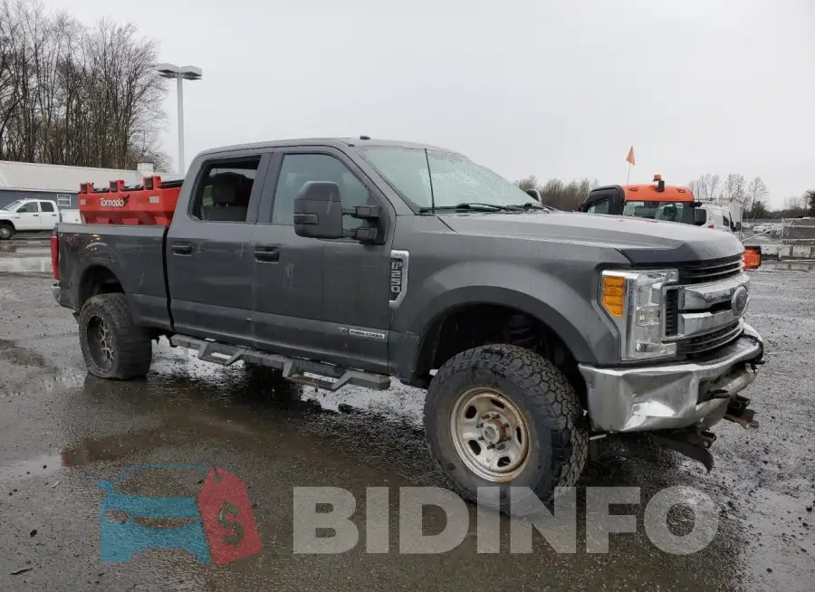 1FT7W2BT1HED52955 Photo# 4