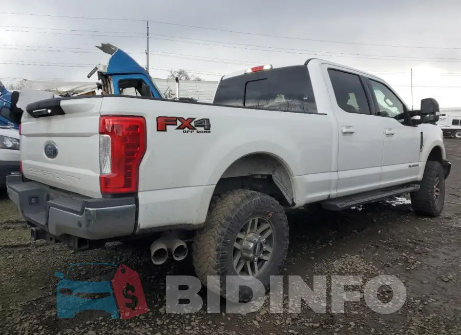 1FT8W3BT4JEB82915 Photo# 3