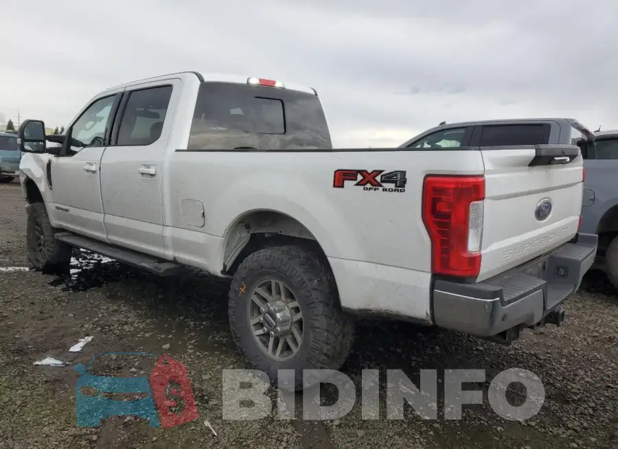 1FT8W3BT4JEB82915 Photo# 2