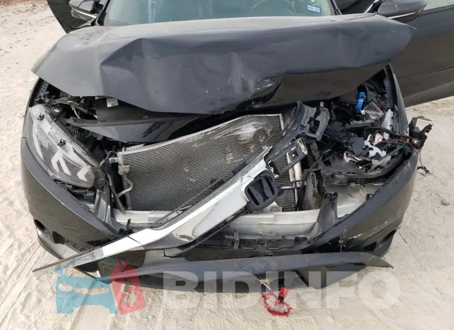 19XFC1F96HE013822 Photo# 11