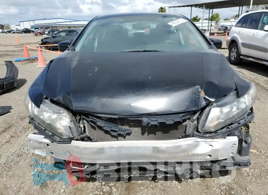 2HGFB2F51FH557573 Photo# 5